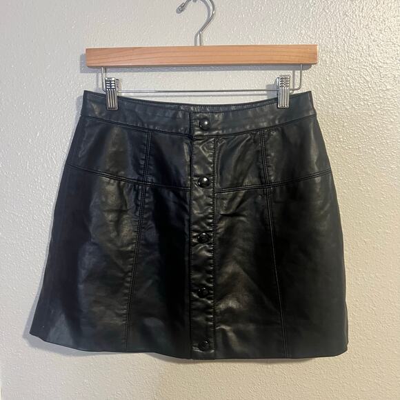 Free People Maisie Vegan Leather Mini Skirt Black Size 6 - Picture 2 of 6